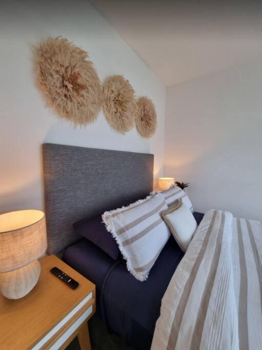 Broadbeach Stunner Modern And Central Gold Coast Extérieur photo